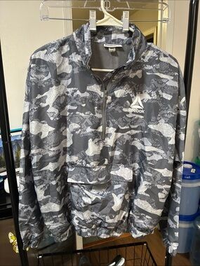 Reebok Gray & White Camo Half-Zip Pullover
